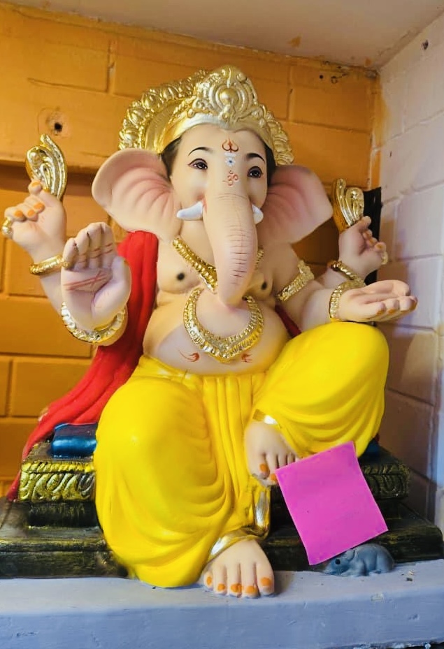 Traditional Ganpati Murti