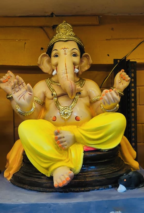 Chaurang Ganesh Murti