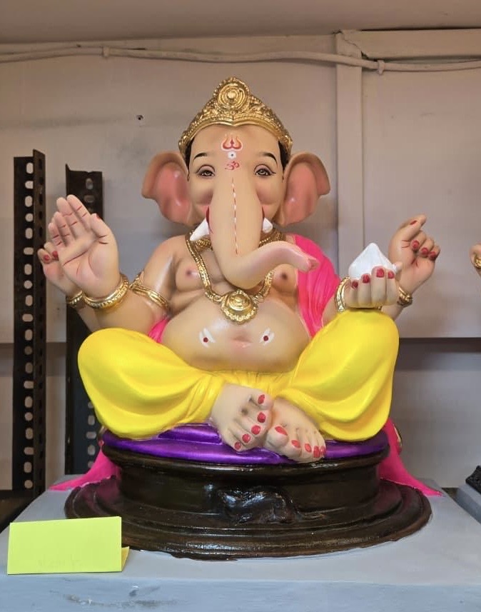 Round Chaurang Ganesh Murti
