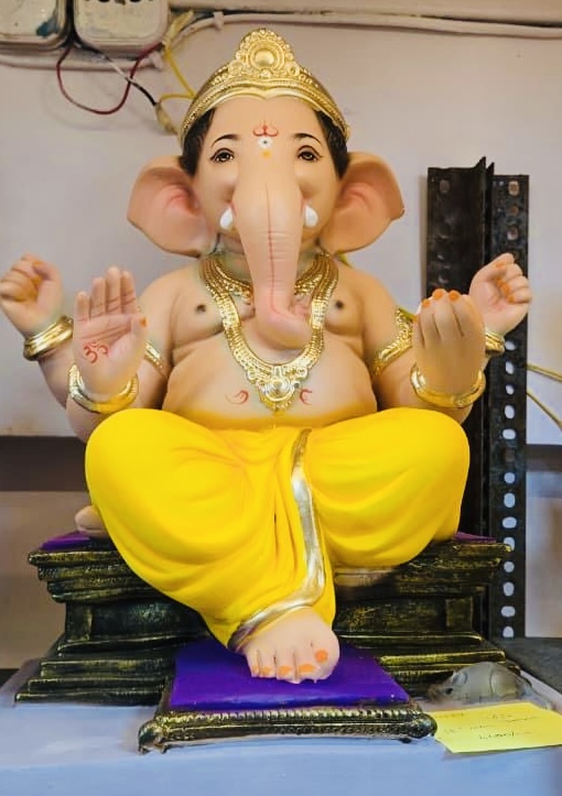 Royal Chaurang Ganesh Murti