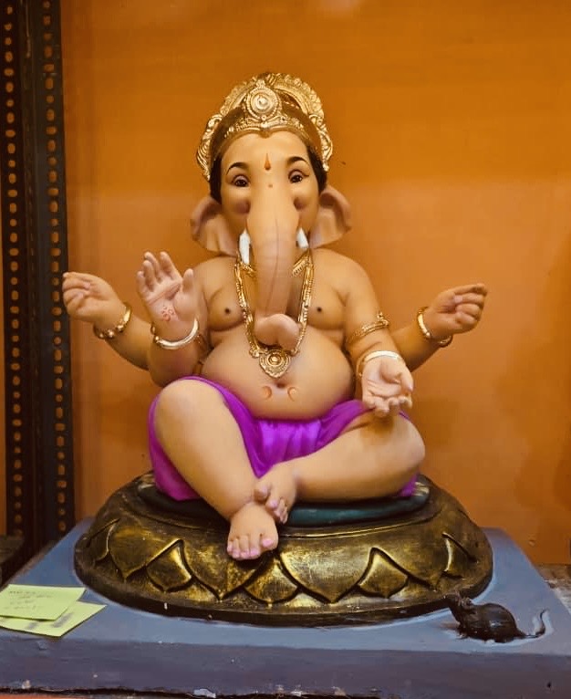 Traditional Round Ganesh Murti