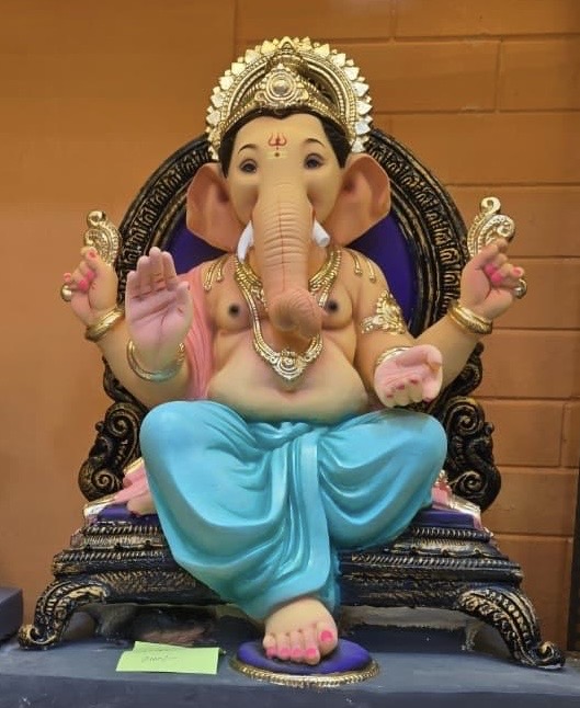 Royal Simhasan Ganesh Murti